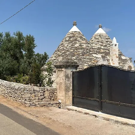 Trulli Alélia Couette-café Monopoli