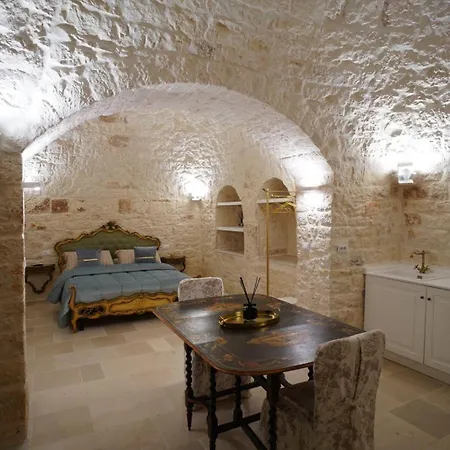 Trulli Alelia 4* مونوبولي